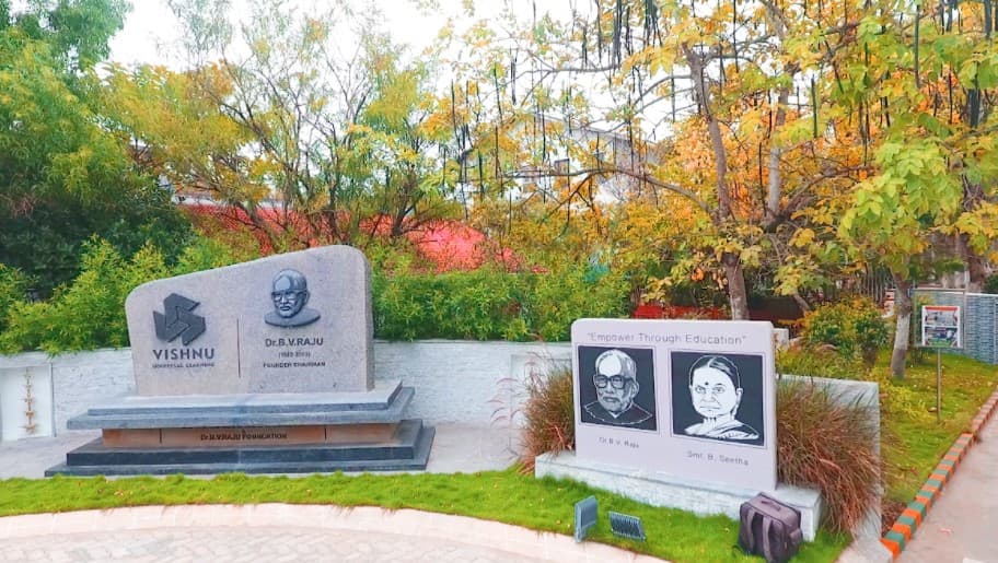 Shri Vishnu College of Pharmacy Bhimavaram Campus photo 14